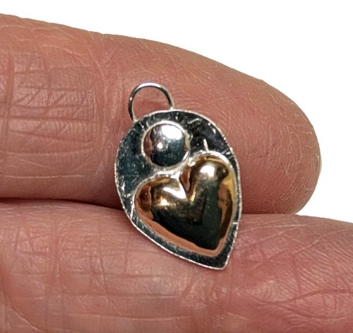 Judy Larson's Hearts and Flowers Charms - , Classic Wire Jewelry, Cutting, Cutting Tool, Cutters, Filing, Finishing, Butane Torch, Soldering, Solder, Design,  Gold-filled Heart Charm